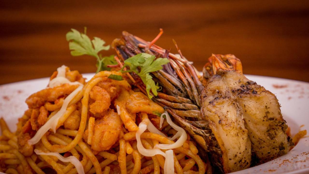 James Court Hotel & Luxury Apartments Lekki Luaran gambar
